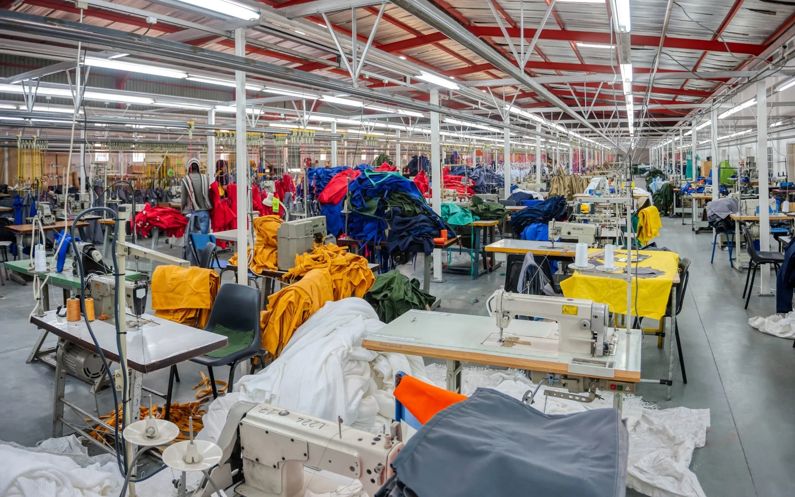 imgi_32_HeroSection-14-1-scaled-1